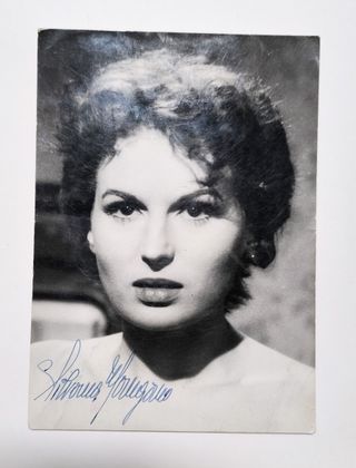 Cartolina Silvana Mangano autografata