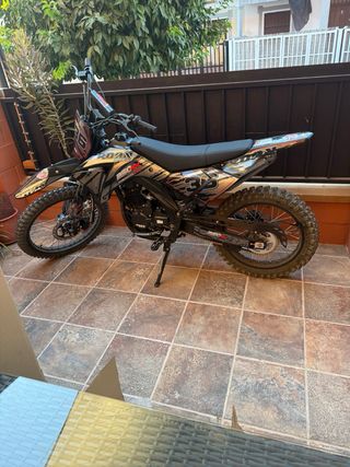 Pit Bike 250cc Roan Poco Uso