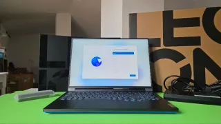 Portátil Gaming Lenovo Legion 7 16IAX7 Gen 12