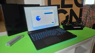 Portátil Gaming Lenovo Legion 7 16IAX7 Gen 12