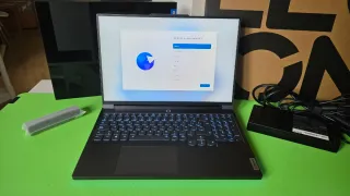 Portátil Gaming Lenovo Legion 7 16IAX7 Gen 12