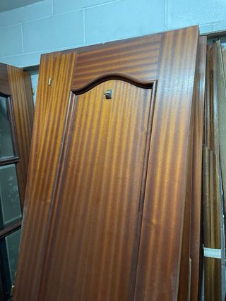 Puertas Madera con Cristal