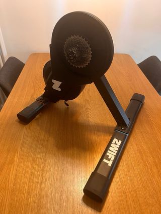 Rodillo Inteligente Zwift Hub