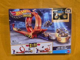 Pista Hot Wheels Monster Trucks Loop & Flip
