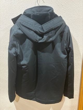 Abrigo Hollister Talla S Negro