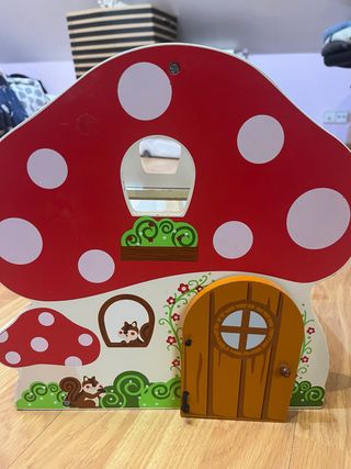 Casa de duendes de madera El Corte Inglés