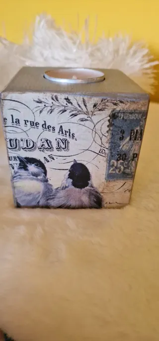 Porta tealight decorativo in legno