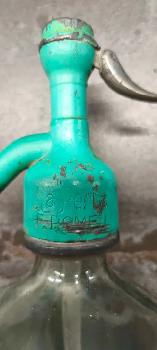 Sifón antiguo La Perla Font Romeu