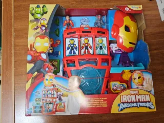 Playset Iron Man e i Suoi Fantastici Amici