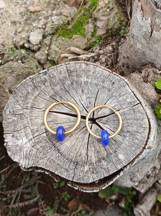 Pendientes de aro con piedra natural