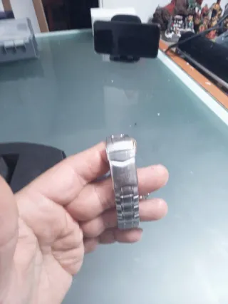 Reloj Lotus Hombre Negro y Plateado