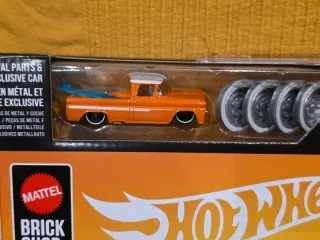 Hot Wheels Brick Shop Custom '62 Chevy Pickup