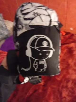 Bandolera negra y multicolor