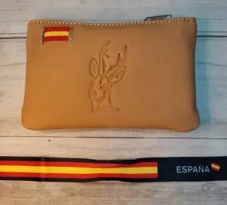MONEDERO DISEÑO 'CIERVO' MARRON y REGALO PULSERA