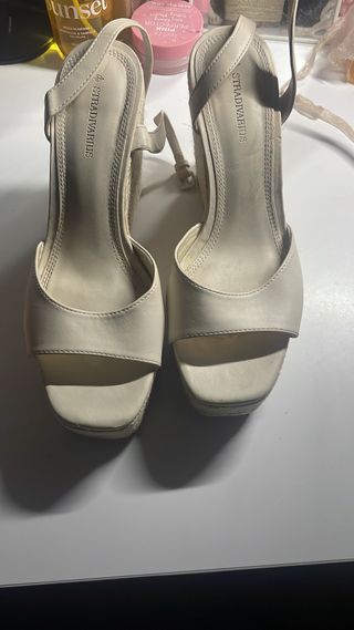 Sandalias Stradivarius Beige/Blanco Talla 38