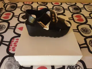 Sandali estivi donna zeppa neri