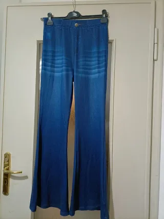 Pantaloni a zampa blu