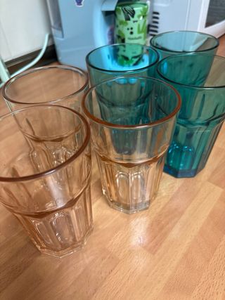 Vasos de cristal IKEA (3 rosas, 3 azules)