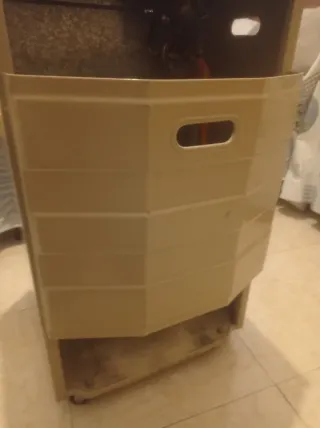 Estufa de gas metal plateada