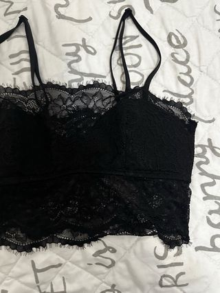 Top encaje negro fiesta