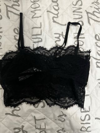 Top encaje negro fiesta