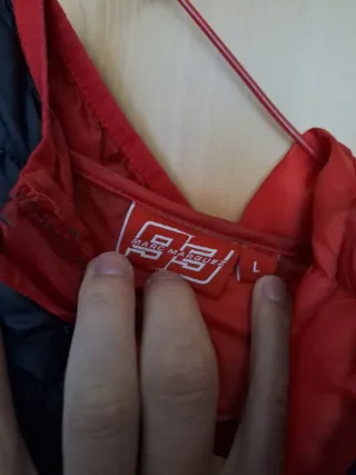 Chaqueta MM93 Negra y Roja