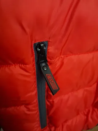 Chaqueta MM93 Negra y Roja