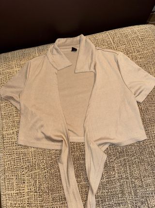 Camisa beige manga corta