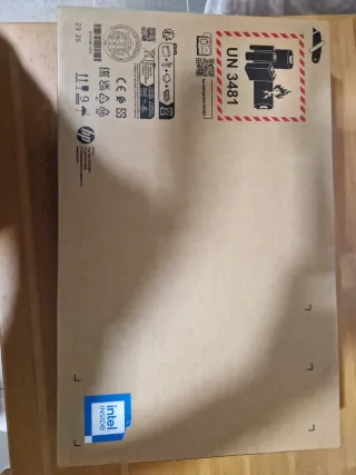 Portátil HP 15-fd0285ns Plata