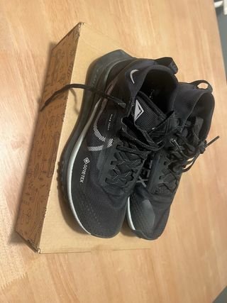 Nike Scarpe Trail Gore-Tex Nere