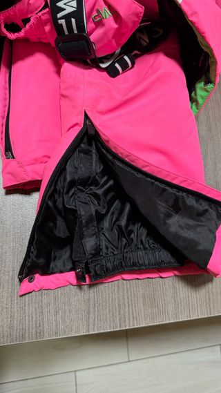 Ropa de esquí CMP verde y rosa talla 140, 8/10 año