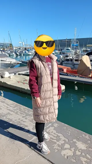 Chaleco largo acolchado beige