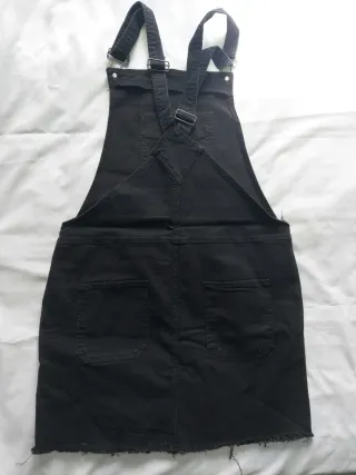 Peto falda vaquera negra talla 44