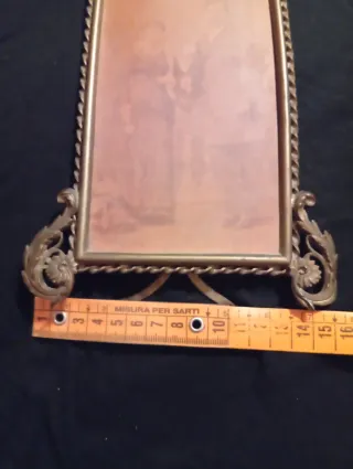 Antico portafoto in ottone