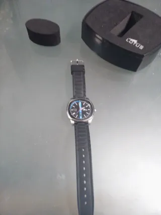 Reloj Lotus Hombre Negro y Plateado
