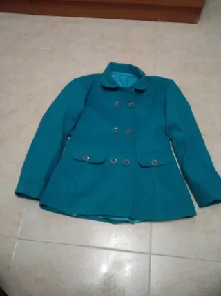 Chaqueta niña azul talla 10 a 12 años. Solo 1 vez.