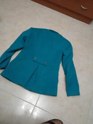 Chaqueta niña azul talla 10 a 12 años. Solo 1 vez.
