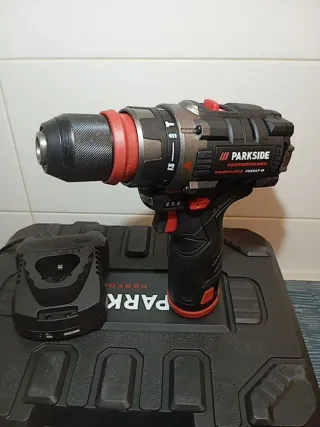 Taladro percutor atornillador Parkside Performance