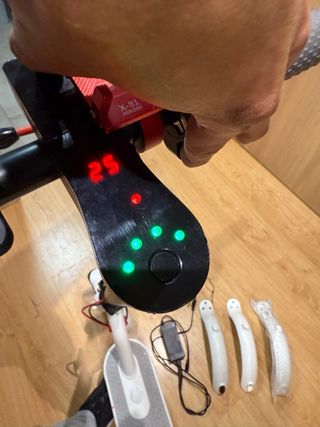 Patinete eléctrico e-town blanco con batería nueva