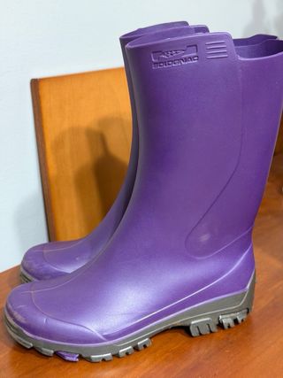 Botas de agua Solognac moradas T. 29/30