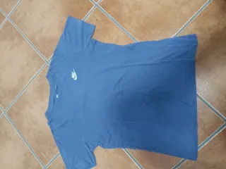 Camiseta Nike Algodón Azul Talla XS.