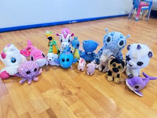 Lote de peluches variados