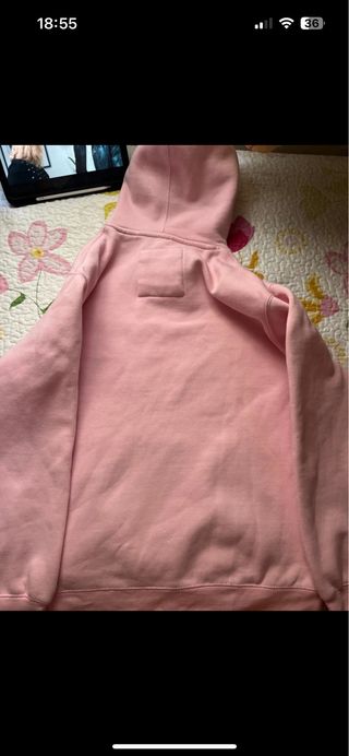 Sudadera rosa Pull and Bear