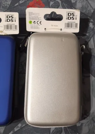 NUEVO. Lote 3 Fundas Protectoras DS LITE, DSi, 3DS