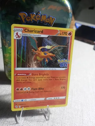 Charizard Pokémon GO Carta Original Colección