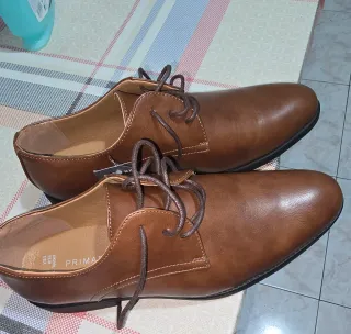 Zapatos vestir marrones Primark talla 44