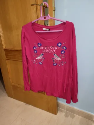 Camiseta rosa manga larga con pájaros