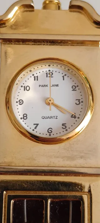 Mini Reloj Vintage Dorado