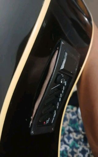 Guitarra Electroacústica Montana