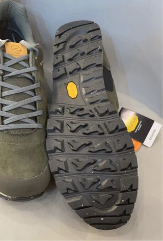 Botas de trekking Trezeta Goretex verde.talla 45,5